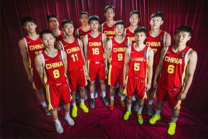 国青的胜利就是一束光照进中国男篮充满阴霾的黑暗。
      U17世界杯篮球排
