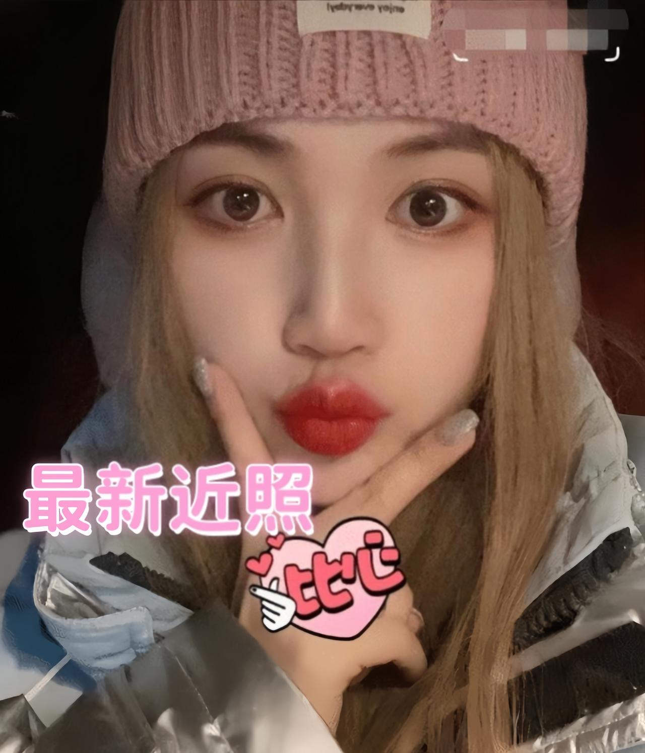有网友发现马蓉带着孩子从澳大利亚回国了

不知道是回来上学，还是有什么别的原因