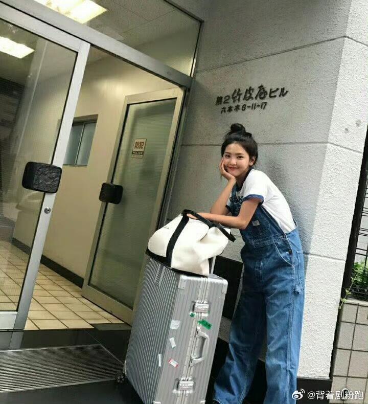 章若楠素人时期 白月光级别谁的青春回忆杀！回看章若楠素人时期，满满的原生灵气！没