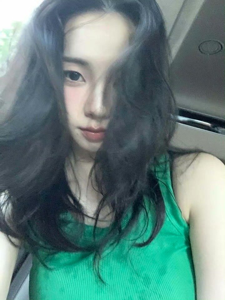 260726  katarinabluu IG更新💚 