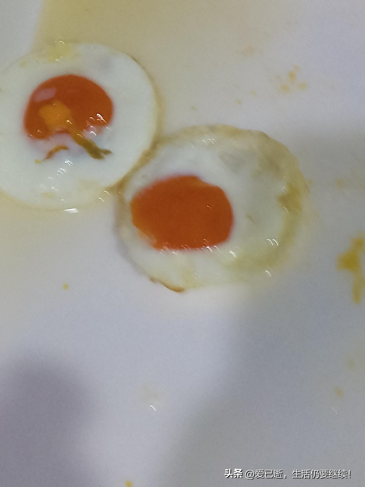 谁懂一个40几债还负债高、离异独自带孩子打工生活中年男人的苦！
30岁离异独自带