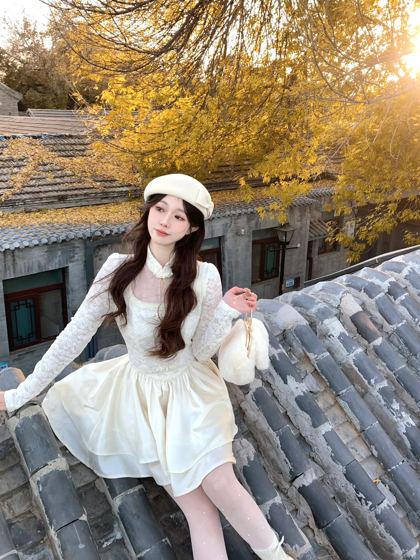 秋天当然要来北京“上房揭瓦”啦 🍁