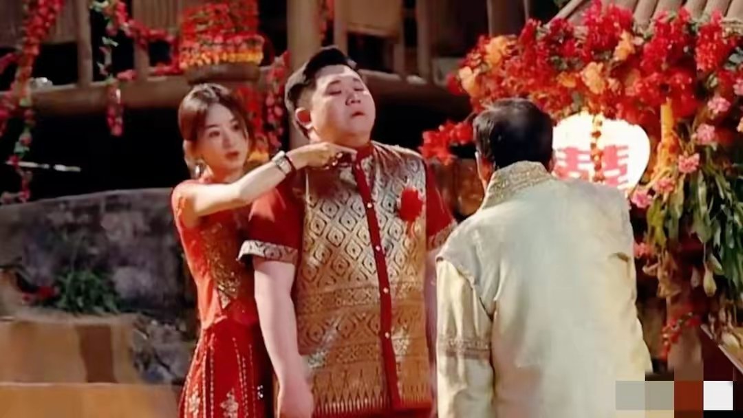 #小雪 张百乔你离我丽颖远点#张百乔回应了他媳妇小雪喊他离赵丽颖远点这事，张百乔