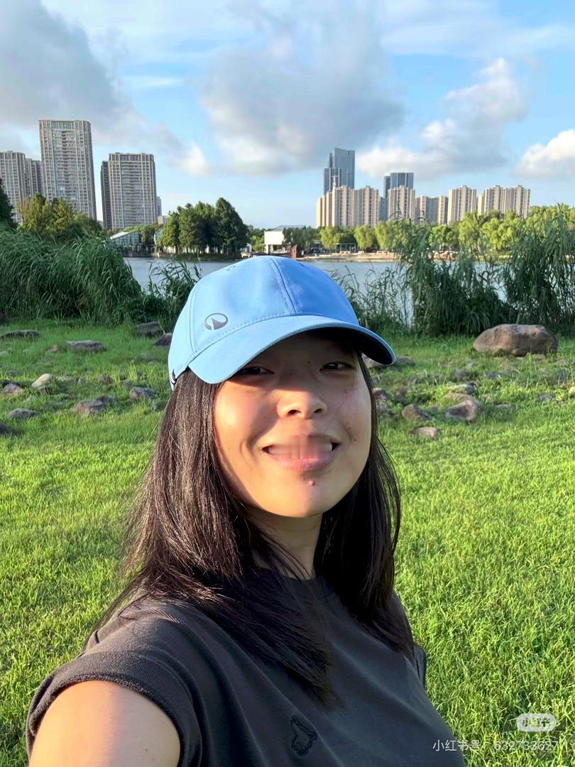 素人 但为她开心 且就是想（针对注射乱象）说：你不是该打针了 是该让自己快乐点儿