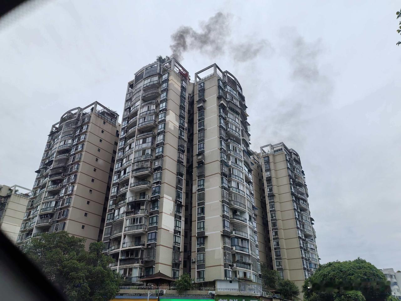 宜宾南岸！鼎业兴城！又着火！