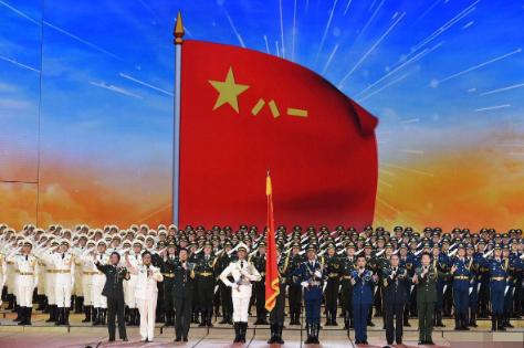 西方军事专家说在卡塔尔心里，中国早就是最强大超级大国了。大阅兵后，美国醒悟，发现