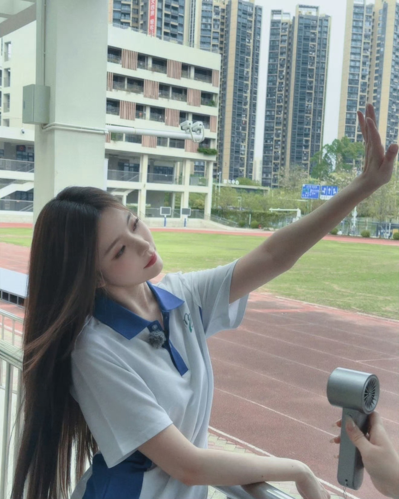 陈卓璇当拾巡回演唱会 czx 陈卓璇首张个人专辑当拾 想说的话都留在歌里