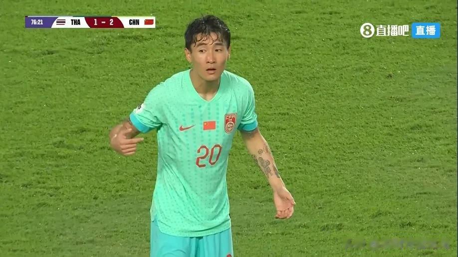 世预赛，中国男足2-1泰国男足，胜的很惊险，不得不承认的2个事实

1.武磊退步
