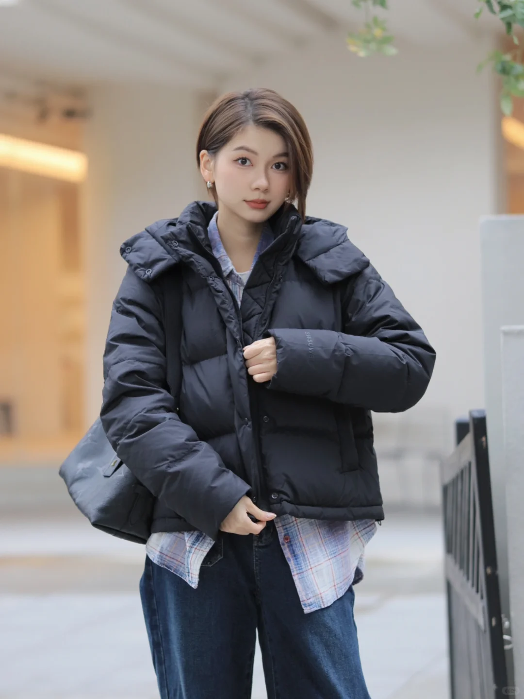 挂耳短发，速冻模式羽绒服已就位🫡