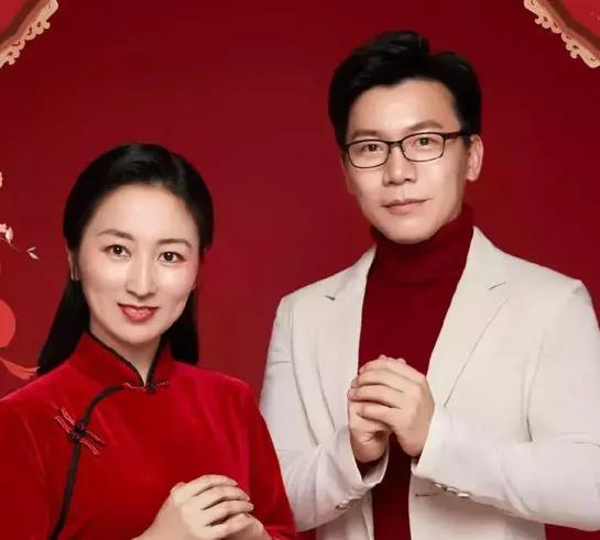 当年，陈铭刚成为《奇葩说》的BBKing，就消失在舞台，后来他出现在《演说家》、