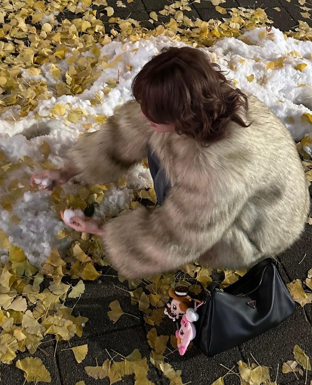 somi  somi 美式辣妹的可爱日常 