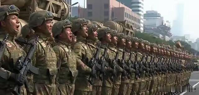 中美两个大国，几乎在同一个节骨眼上，同时把士兵手里的枪换了。中国掏出的是QBZ1
