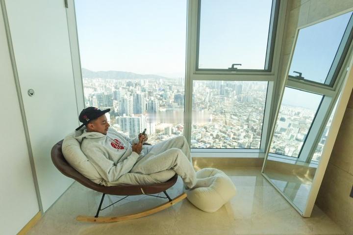 林加德：在韩国吃饭必须让老球员先，我不动筷年轻球员也不敢动33岁的英格兰中场林加