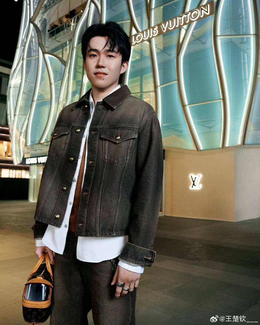 简直是张云☺️雷和Cap☺️per长得一模一样，当然首重感觉也差不多35397 