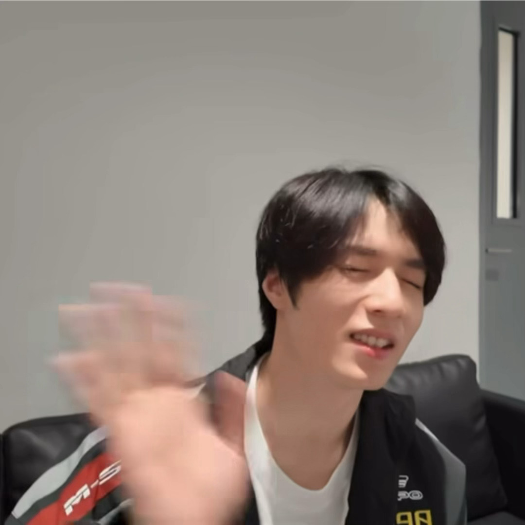 假哭狗哈哈哈真可爱