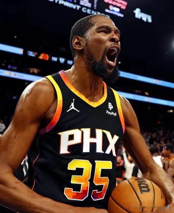 27岁之前就能拿到10,000 +分2,500 +个篮板500+次抢断1,000