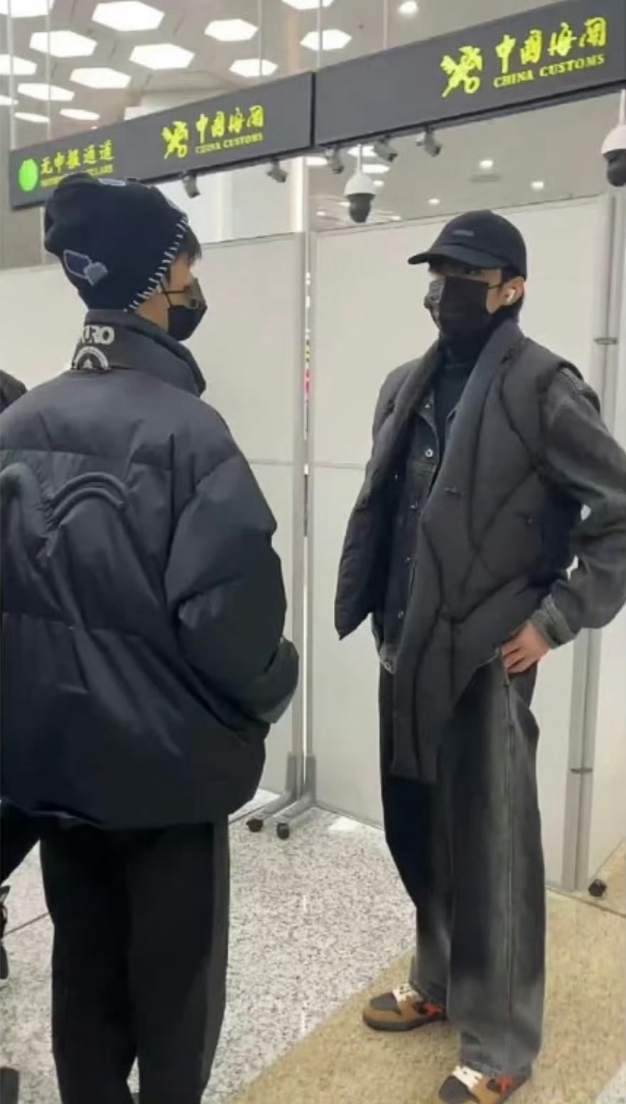 hhhh 给46整一个[馋嘴] ​​​
