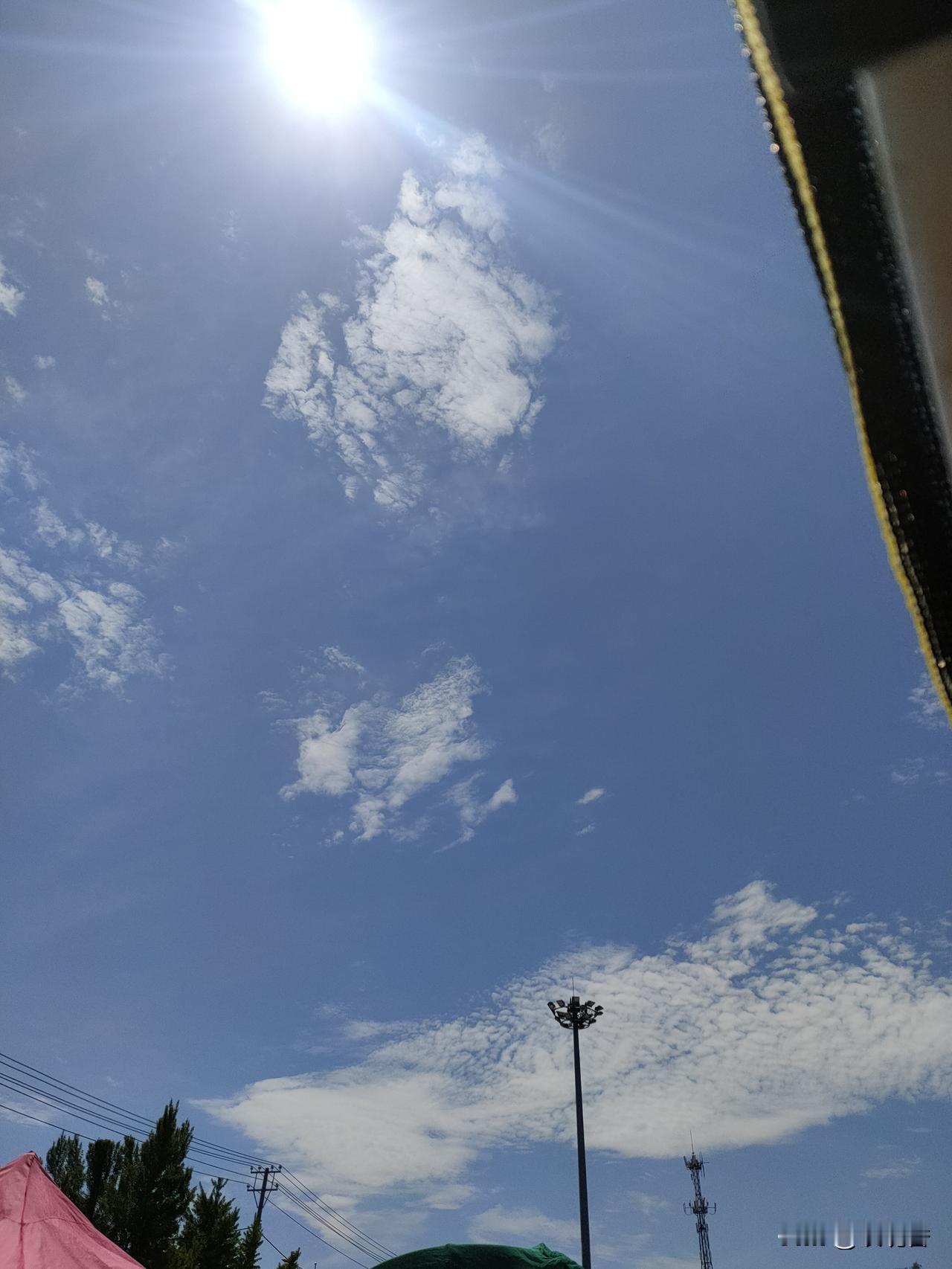 可以分享一张你拍的天空美照吗