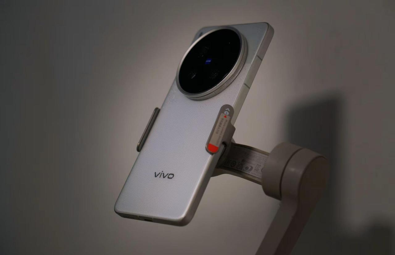 现在为你展示vivo曾经最锋利的剑！ vivox200Ultra vivo 手机