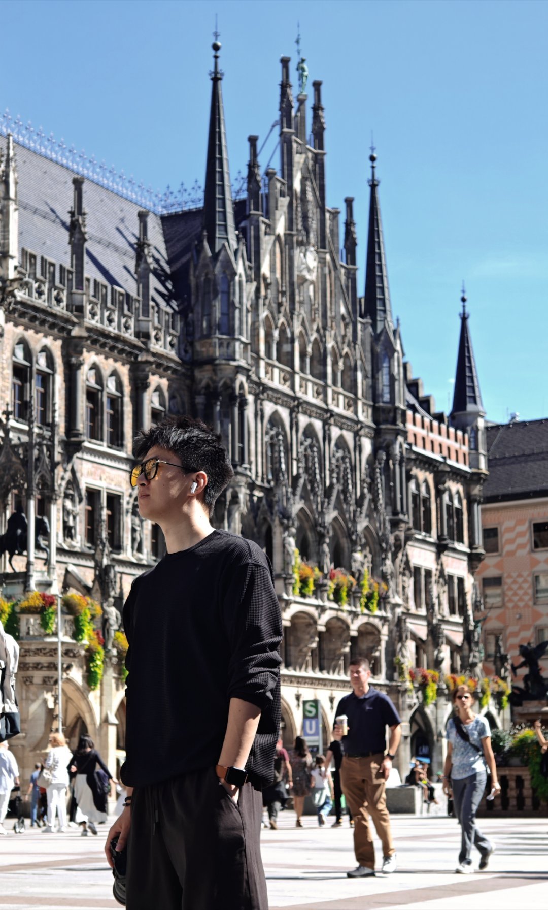 工作开始前感受一下德国人的艺术🇩🇪  ​​​