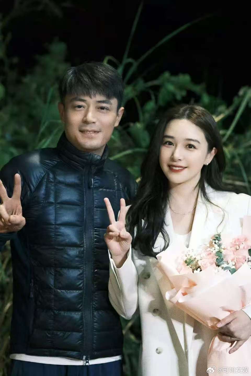 阚清子时间都去哪了阚清子晒与霍建华合照阚清子时间都去哪了，真快，绝了 ​​​