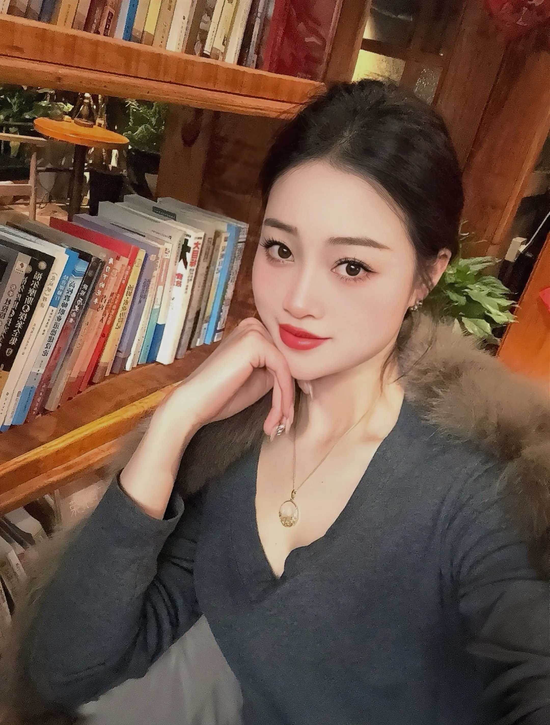 晚婚和结婚 喜欢和合适 两者都不选 我选我开心。