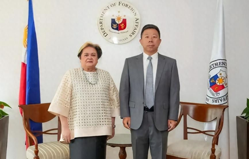 菲方断章取义曲解中方表态，还倒打一耙，试图在国际舆论卖惨博取同情，拉拢域外势力撑
