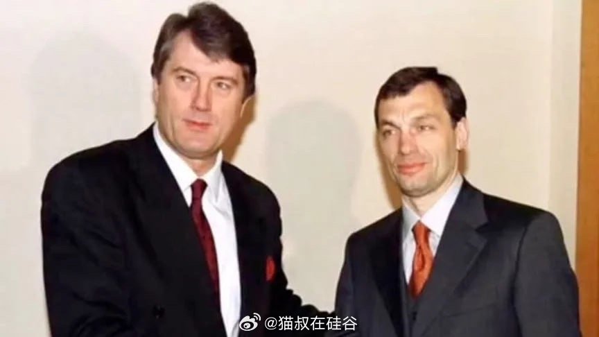 乌克兰第三任总统维克托·尤先科（Viktor Yushchenko）于其Face