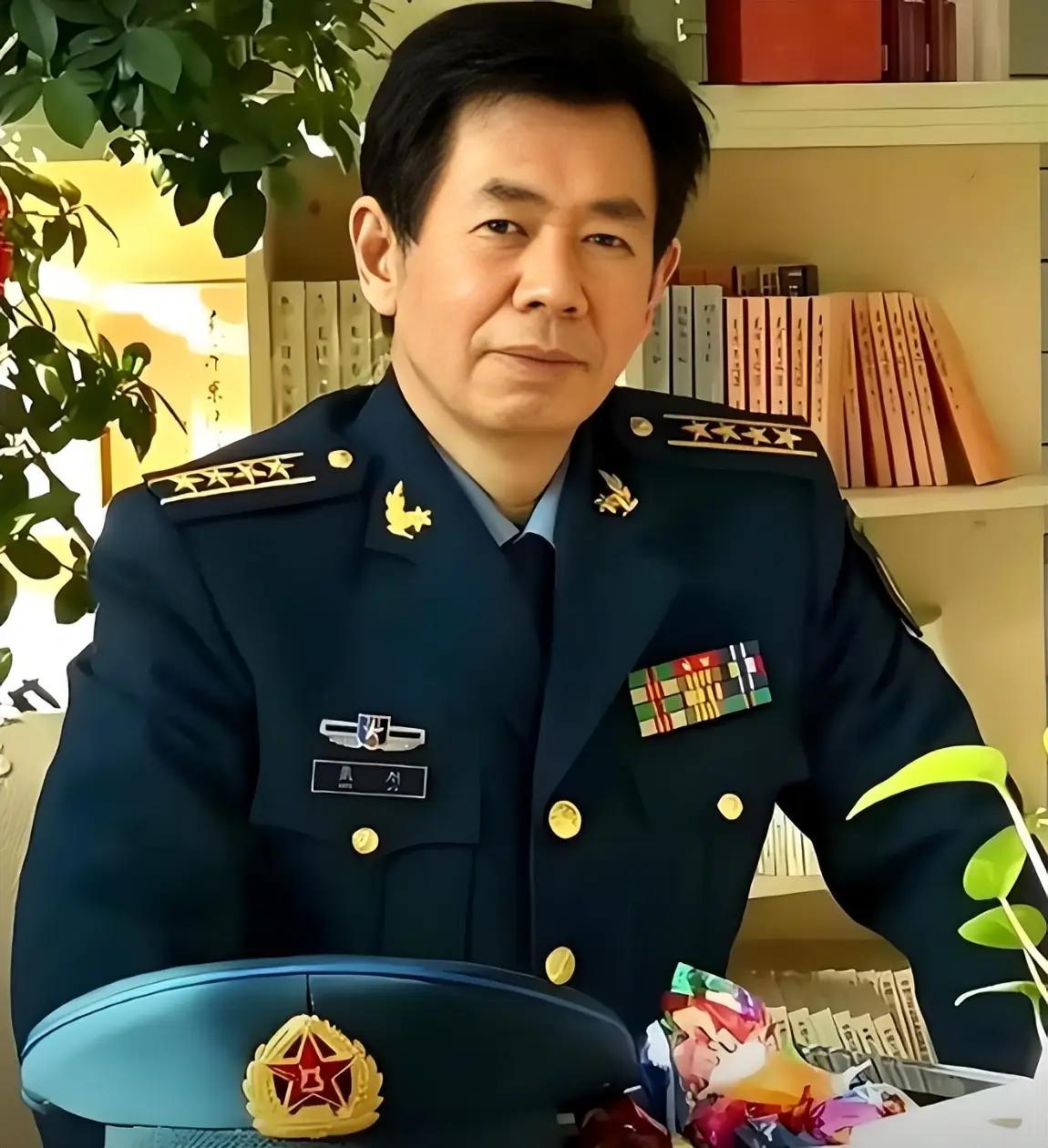 军事专家戴旭直言，当下外部挑衅接连不断，若不重拾毛主席的对敌战略，就算我国军备先