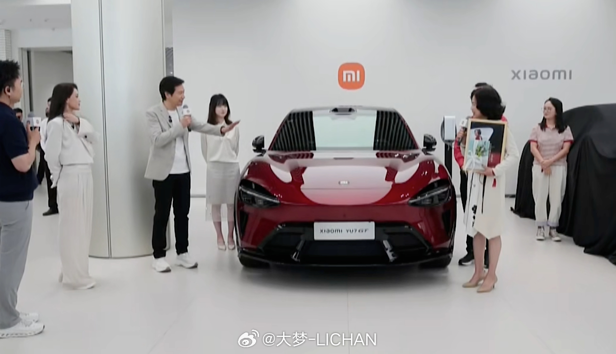 羡慕这波GT车主了，还有舒淇送书
