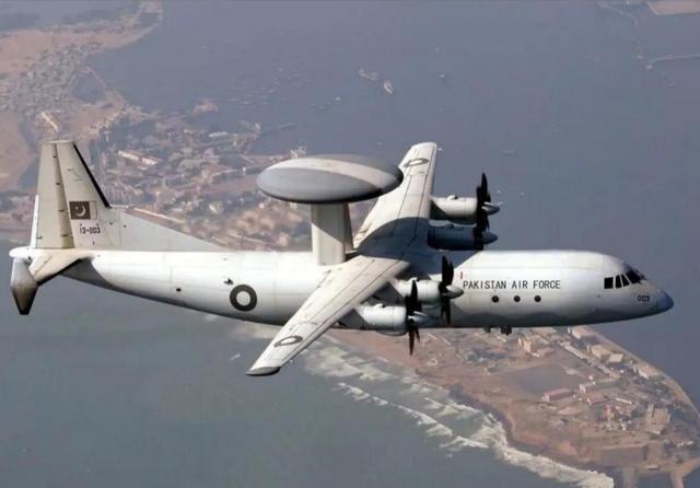 大批歼-10C战机出动，护送伊朗代表团回国，以色列想暗杀都不敢


2026年0