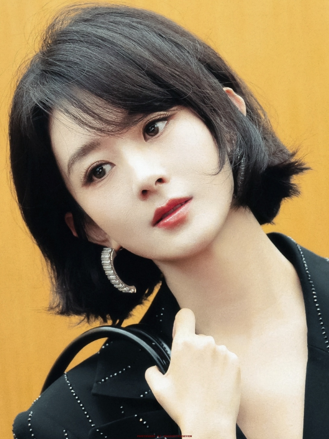 帅气干练女老板短发女神 