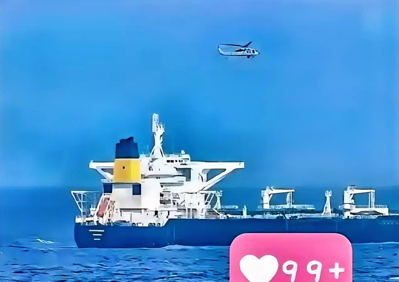 美军是真的拼！
为了把“贝拉1号”油轮拦截下来，都已经整整5天了，穷追不舍，这次