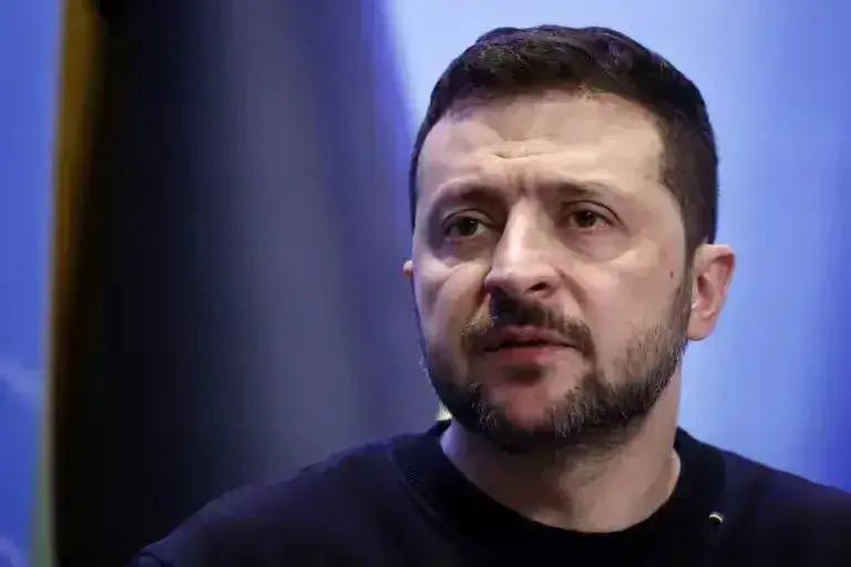 美国对伊朗动手后，俄罗斯开始做出让步了。乌克兰总统办公室主任、乌克兰谈判代表团成