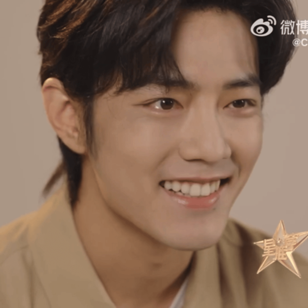 #这竟然是肖战本人发的# xz #肖战肖春生# 我承认我哭了[苦涩]我承认我笑了