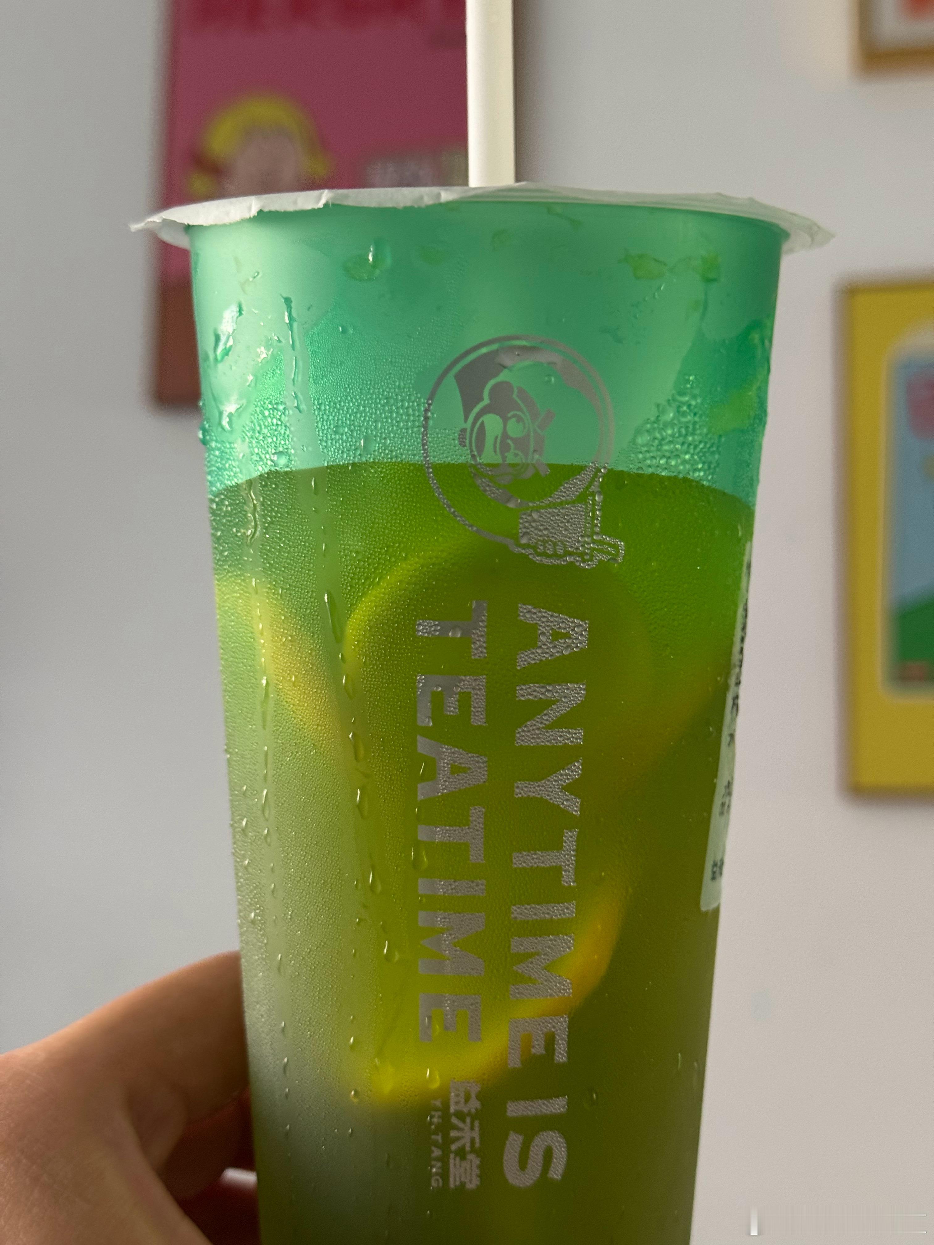 三伏天建议要适当的摆烂三伏天适合喝奶茶🧋[doge][doge][doge] 