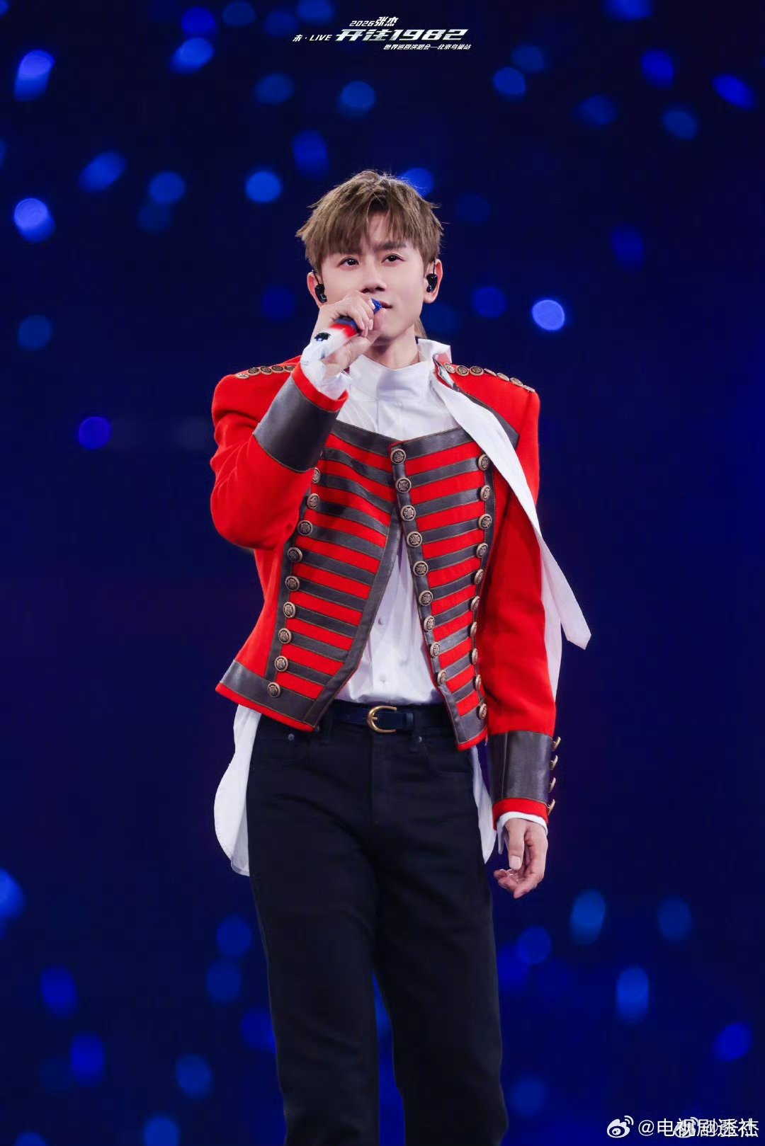 张杰鸟巢演唱会探班直播 张杰鸟巢探班直播定好闹钟不缺席，下午准时赴约张杰的探班直