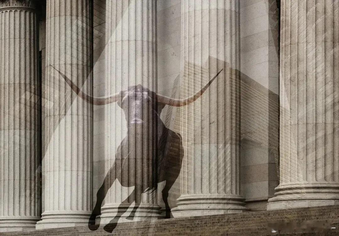 从内心真不希望现在A股进入牛市，牛市的核心是经济向好的表现。现在这种状况进入牛市