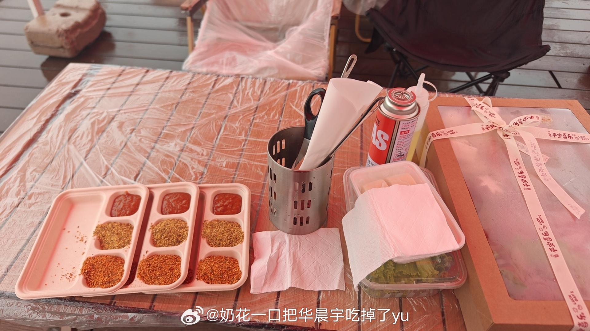来的早不如来的巧嘿嘿[期待][期待][柯基][柯基]来了两次都没吃到的火星烧烤局