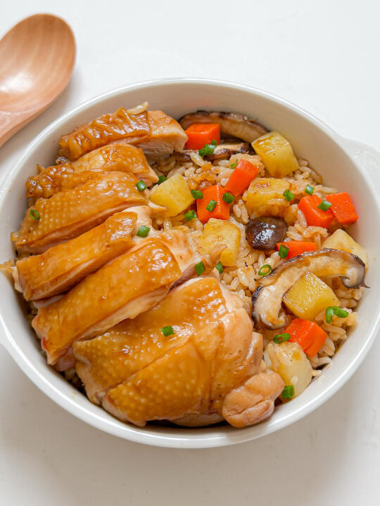 赶紧试试这个香菇鸡腿焖饭‼真的巨费米饭🍚