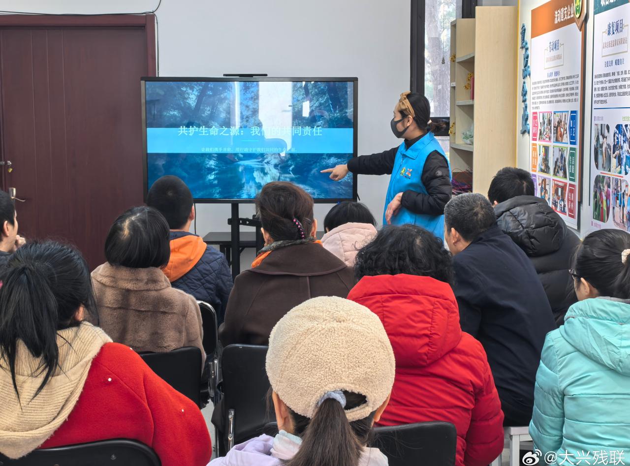 【高米店街道温馨家园职康站：节约用水专题讲座】近日，高米店街道温馨家园职康站开展