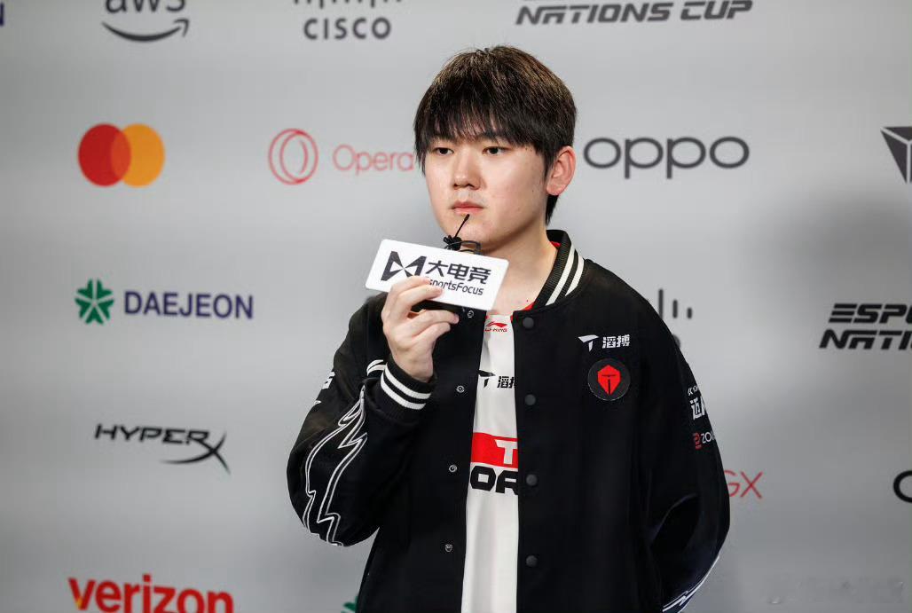 JackeyLove保护TES新人TES失利复盘：绝非单一选手背锅，全员、赛训、