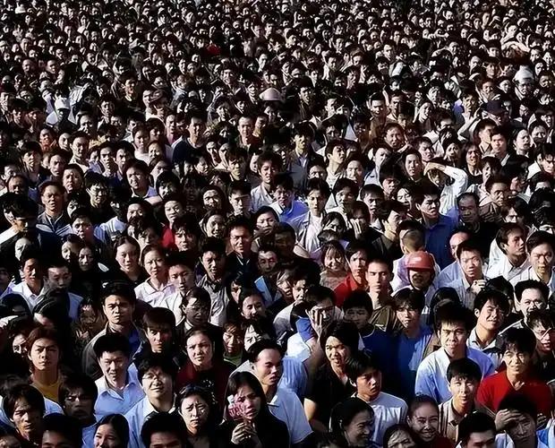 这就是西班牙长期人口政策不当导致的结果！国内人口老龄化严重，就想用引进外来人体缓