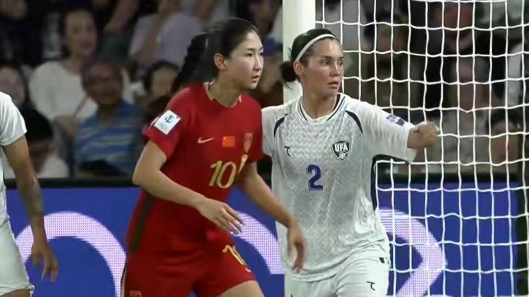 8定4！随着昨日中国女足3：0完胜乌兹别克斯坦女足，2026女足亚洲杯两轮过后，