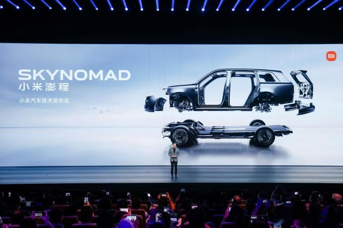 前 210kW、后 100kW，小米N90真把四驱做成了"前驱"？雷总会不会后悔