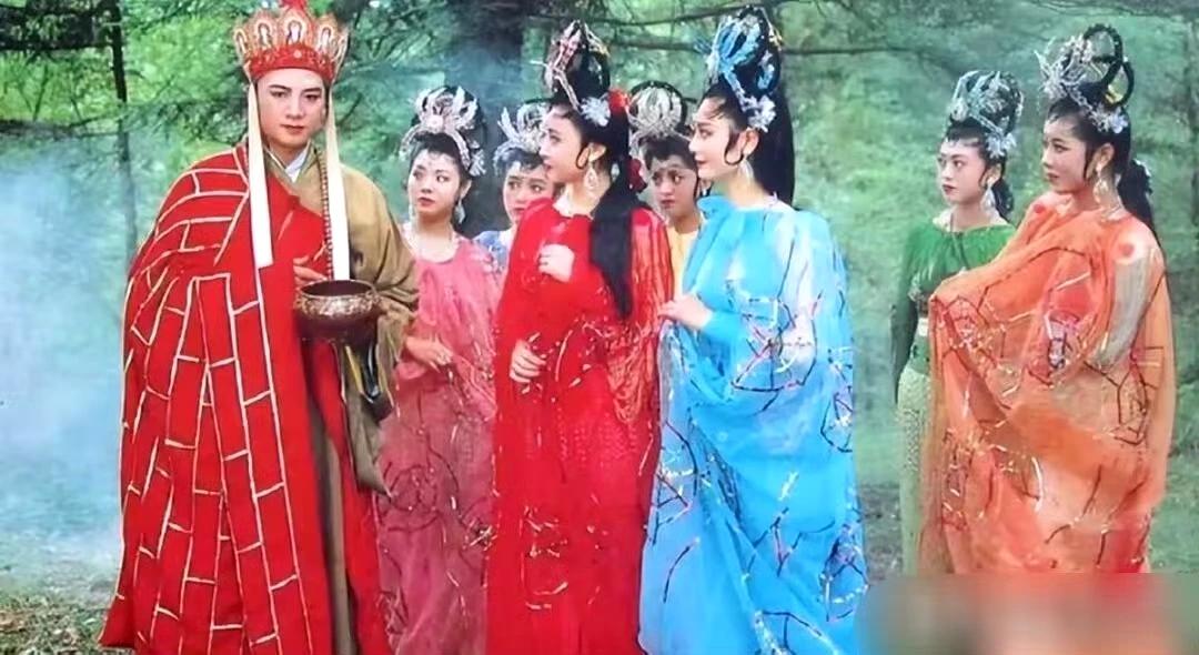 在《西游记》中的故事中，往往隐藏着诸多线索。

比如在蜘蛛精这一难中，这七个蜘蛛