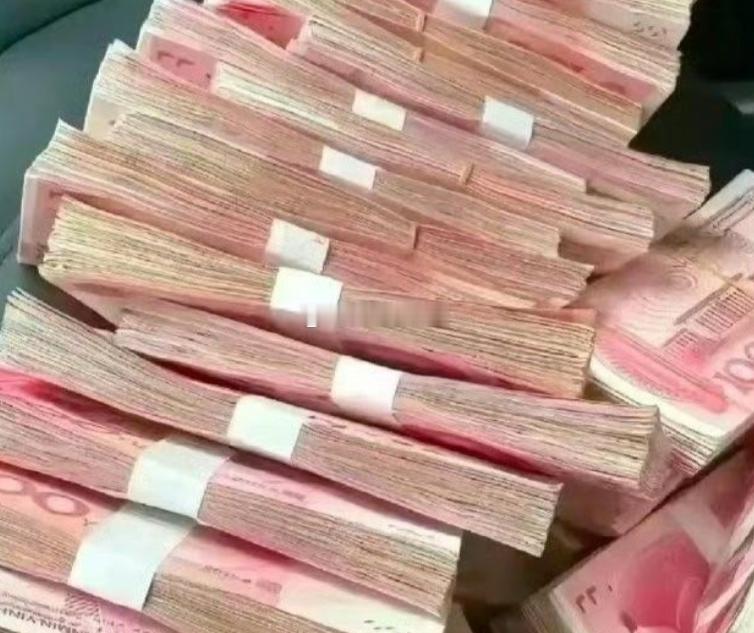 礼赞，钱真的很有灵性，刷到不要无视，偏财运马上来！  