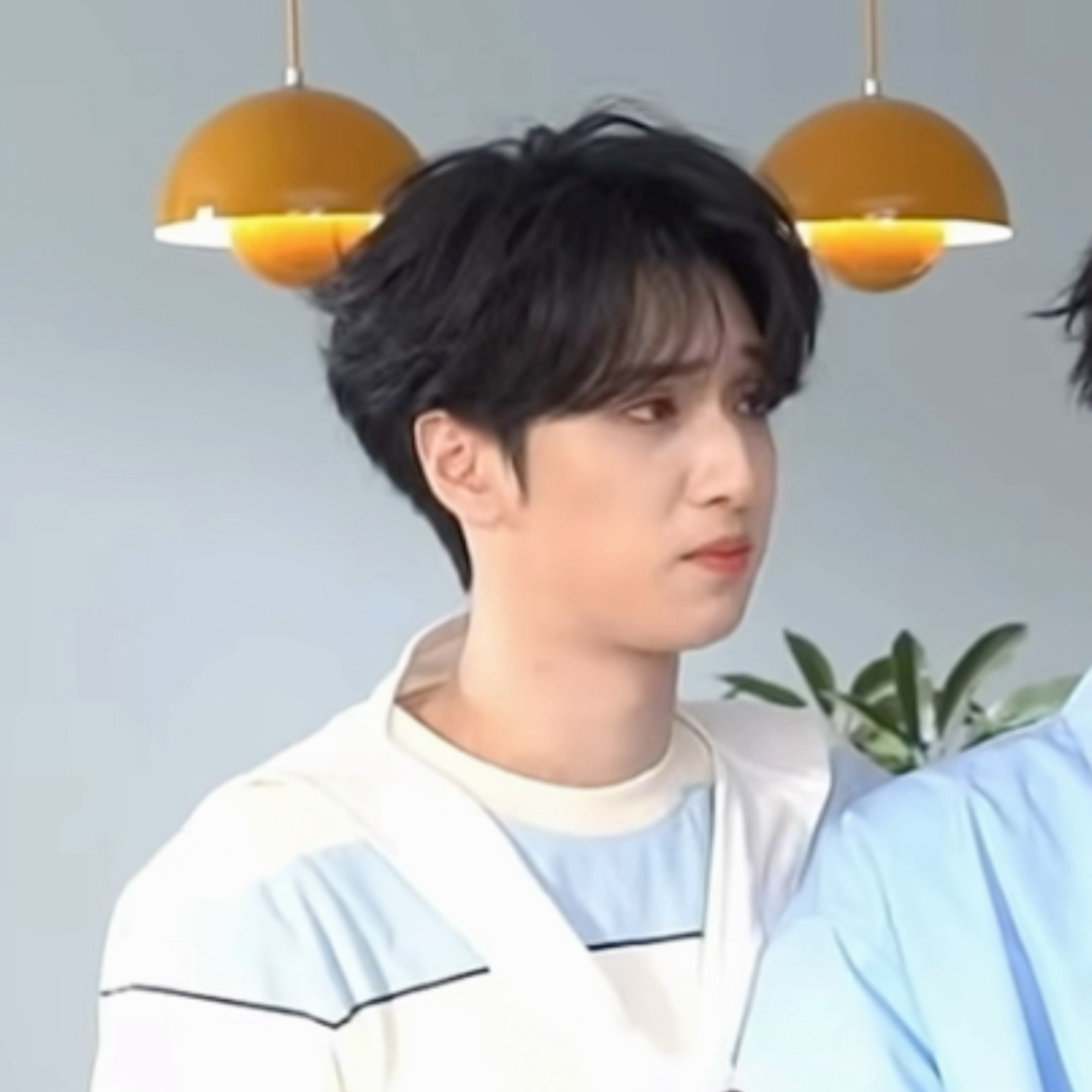 小八字眉你怎么啦🥺🥺 