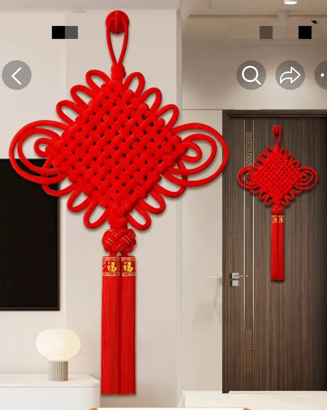 过年了，给客厅电视机后面的墙壁换一个中国结，特意在头条商场选购。

这里面的中国