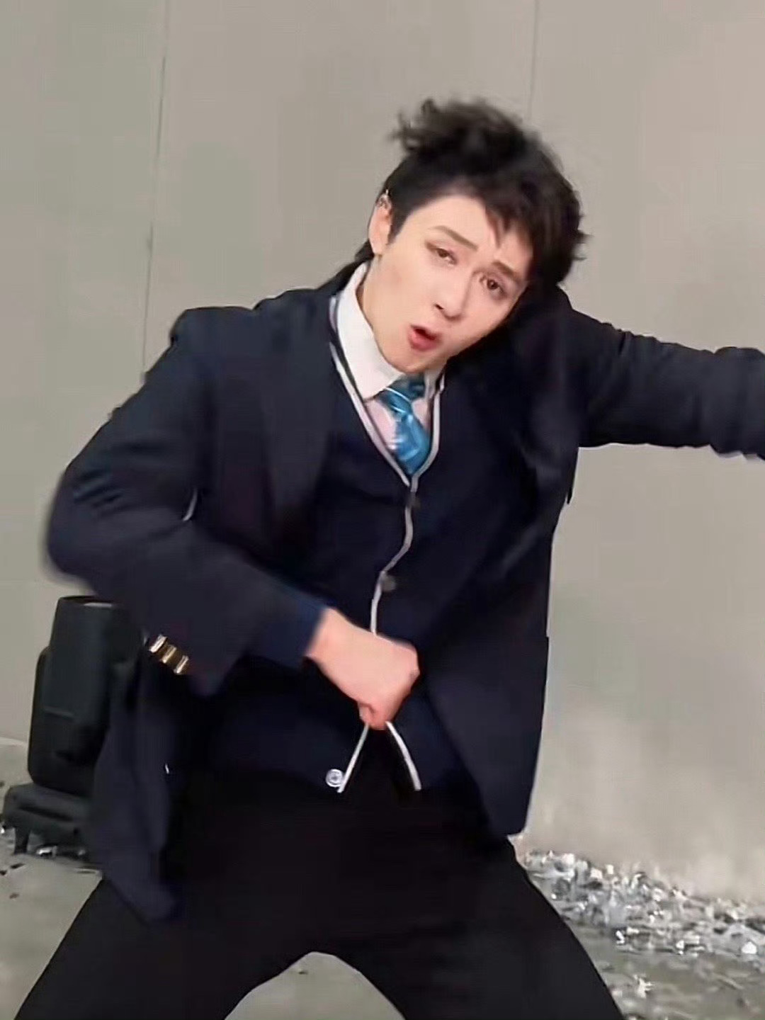 我不知道两个朴卵看见我微博怎么就应激了 嗯嗯棍叔生图直截无p的 